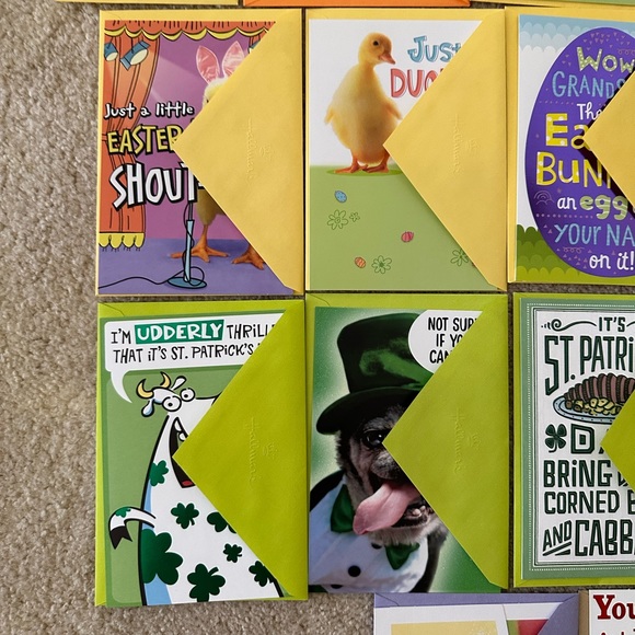 New 17 of Hallmark different kind of cards with envelopes. - Picture 4 of 11